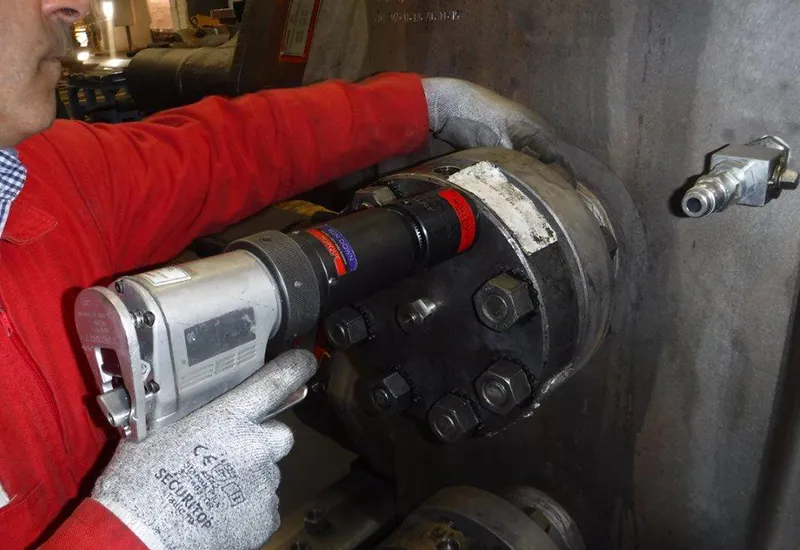 HYTORC jGun Dual Speed pneumatic torque tool — front view